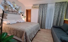 Sobe/Rooms Riva